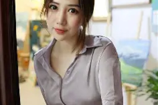 刘晓庆被指耍大牌现身河南万岁山和王婆同台全场冷脸拒讲话