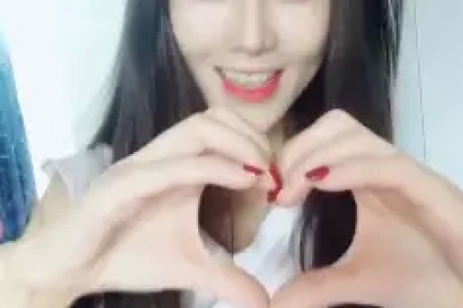 女演员自爆当年离谱潜规则如今全成时代眼泪网友：早该淘汰